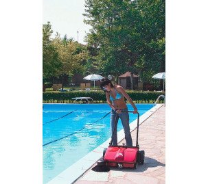 Подметальная машина DUSTY 650 M