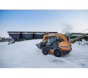 Мини-погрузчик Case SV250b