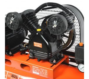 LRM 100-480 R
Компрессор поршневой ременной
