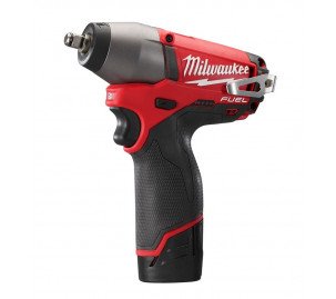 АККУМУЛЯТОРНЫЙ ГАЙКОВЕРТ MILWAUKEE M12 CIW38-202C FUEL АККУМУЛЯТОРНЫЙ ГАЙКОВЕРТ MILWAUKEE M12 CIW38-202C FUEL