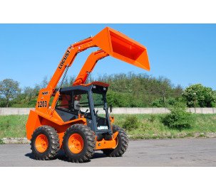 Мини погрузчик LOCUST L1203 Мини погрузчик LOCUST L1203