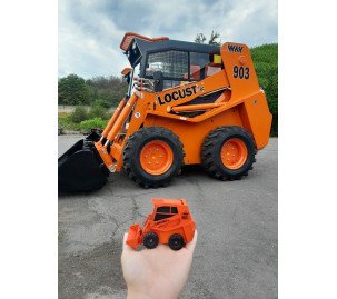 Мини погрузчик LOCUST L903 Мини погрузчик LOCUST L903